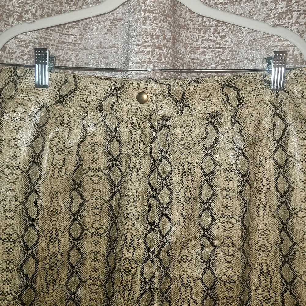 Pretty Little Thing Snake Print straight Leg Trousers Size 8